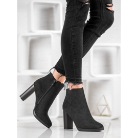 Ideal Shoes Bottines classiques à talons hauts le noir 5