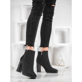 Ideal Shoes Bottines classiques à talons hauts le noir 4