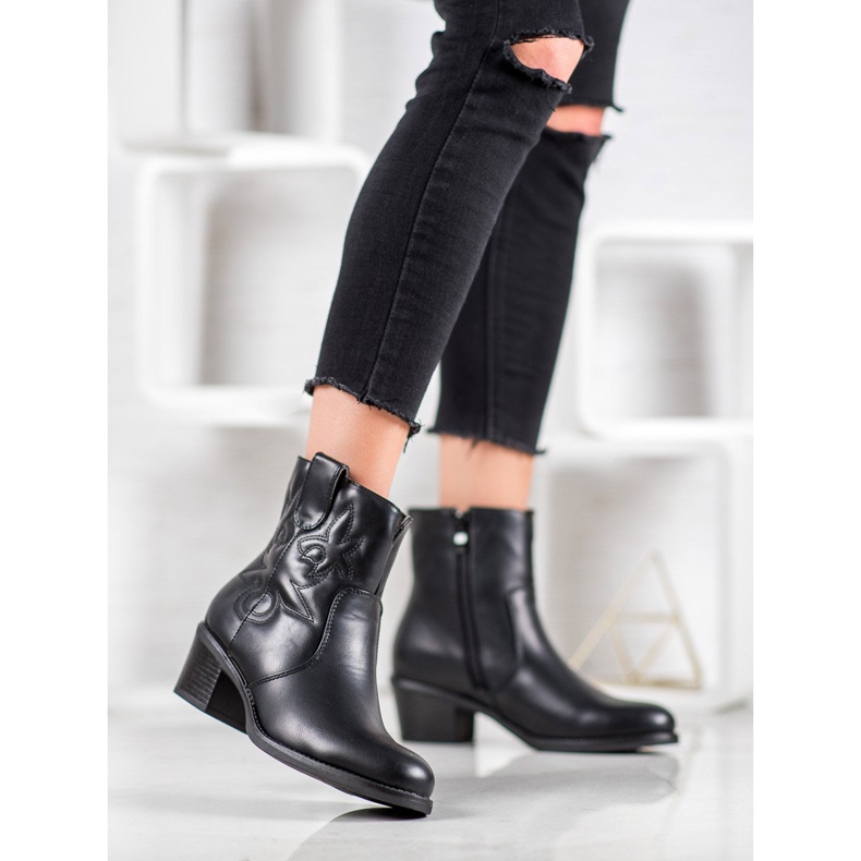 Nio Nio Cowgirls noires avec un motif 1