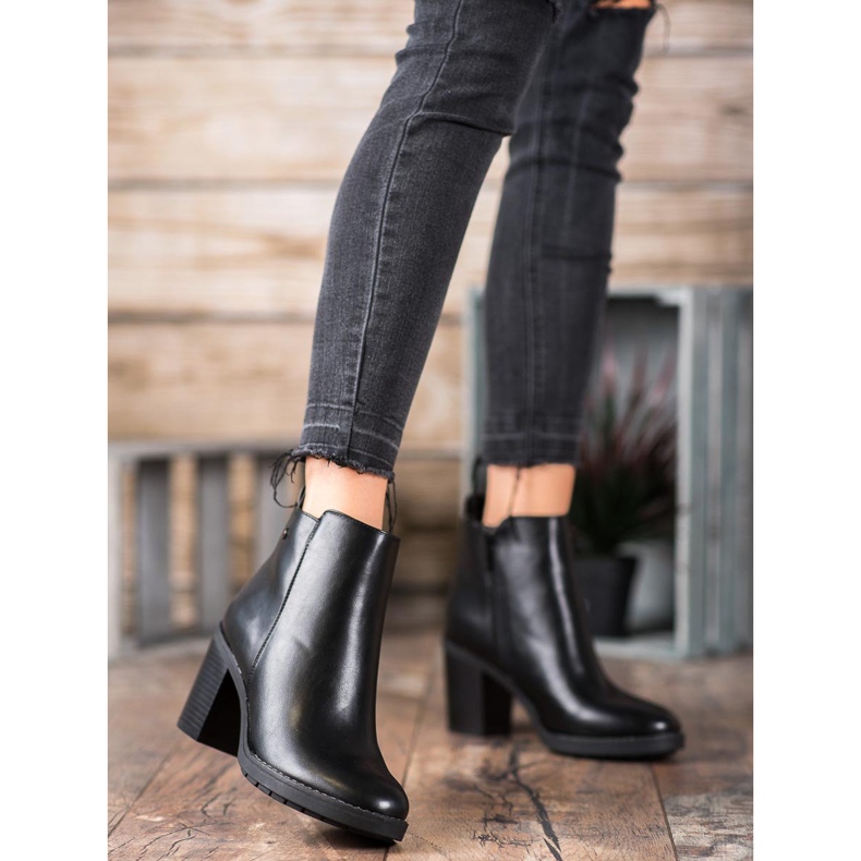 Ideal Shoes Bottes confortables à talons hauts le noir 2