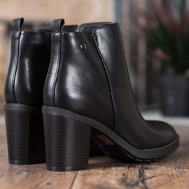 Ideal Shoes Bottes confortables à talons hauts le noir 4