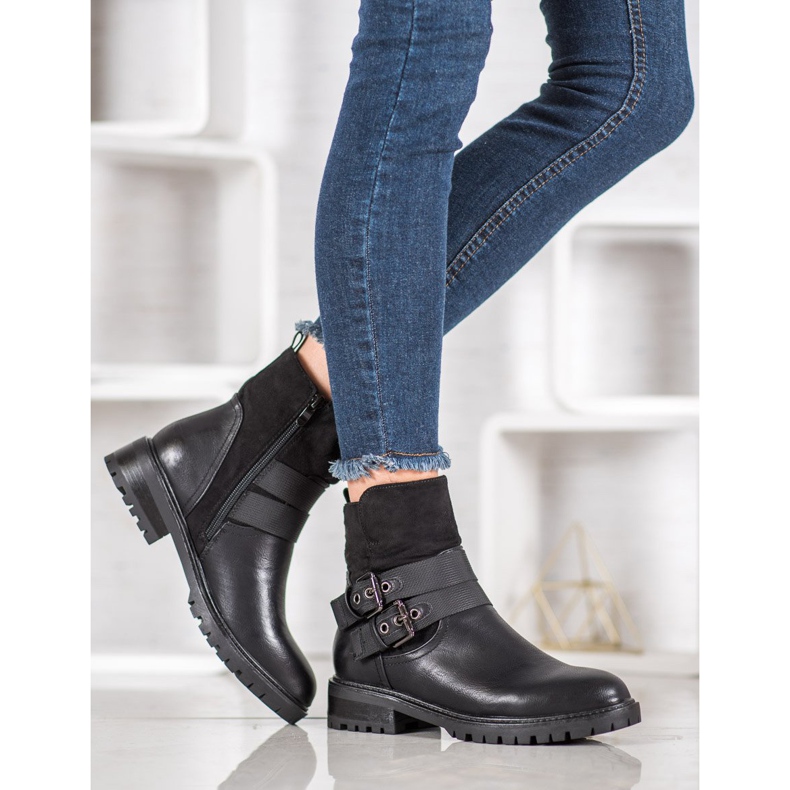 Erynn Les travailleurs avec une boucle le noir 1