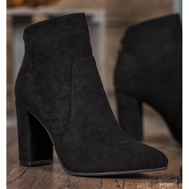 Ideal Shoes Bottes classiques sur un poteau le noir 1