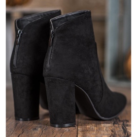 Ideal Shoes Bottes classiques sur un poteau le noir 2