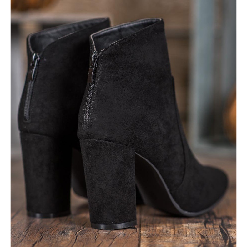 Ideal Shoes Bottes classiques sur un poteau noir 2