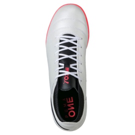 Chaussures de foot Puma One 17.4 Tt M 104078 01 blanche blanche 1 Chaussures de foot Puma One 17.4 Tt M 104078 01 blanche blanche 1