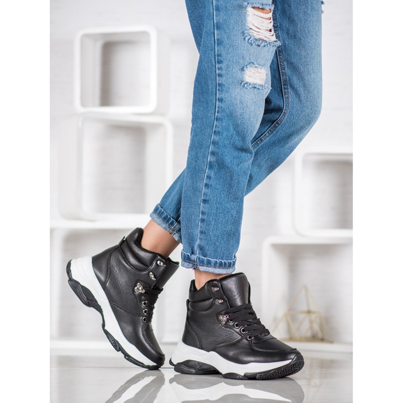 Ideal Shoes Baskets en cuir écologique le noir 2 Ideal Shoes Baskets en cuir écologique le noir 2