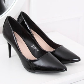 Escarpins sur un talon noir NF-48P laqué noir le noir 1