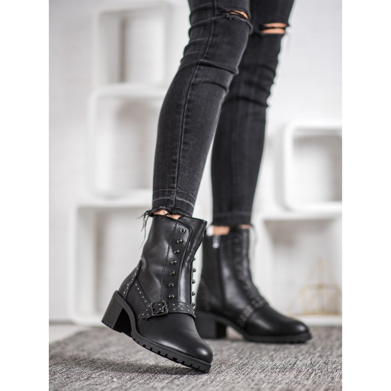 SHELOVET Bottines noires sur un poteau 1