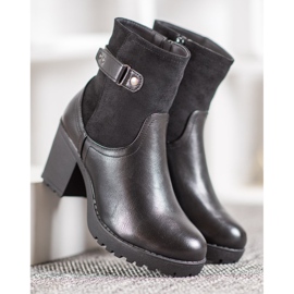 J. Star Bottes chaudes sur le poste noir 2