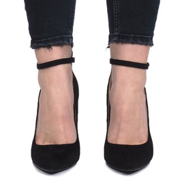 Escarpins noirs sur un talon Heaven le noir 1