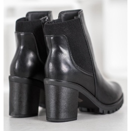 M.Daszyński Bottes confortables sur un poteau le noir 2