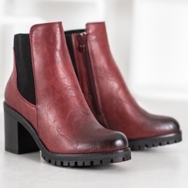 M.Daszyński Bottes confortables sur un poteau rouge 3