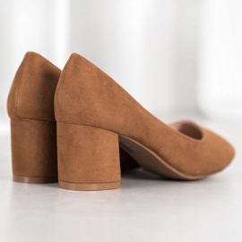 Fama Escarpins en daim sur un pilier brun 3
