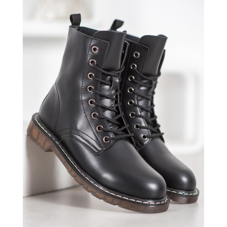 Kylie Trappeurs élégants avec cuir écologique noir 2