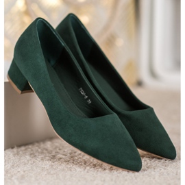 SHELOVET Escarpins à talon plat vert 2