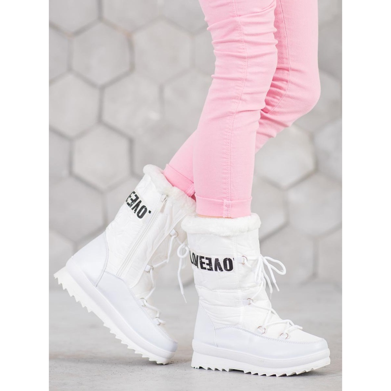 SHELOVET Aime les bottes de neige blanche 1 SHELOVET Aime les bottes de neige blanche 1