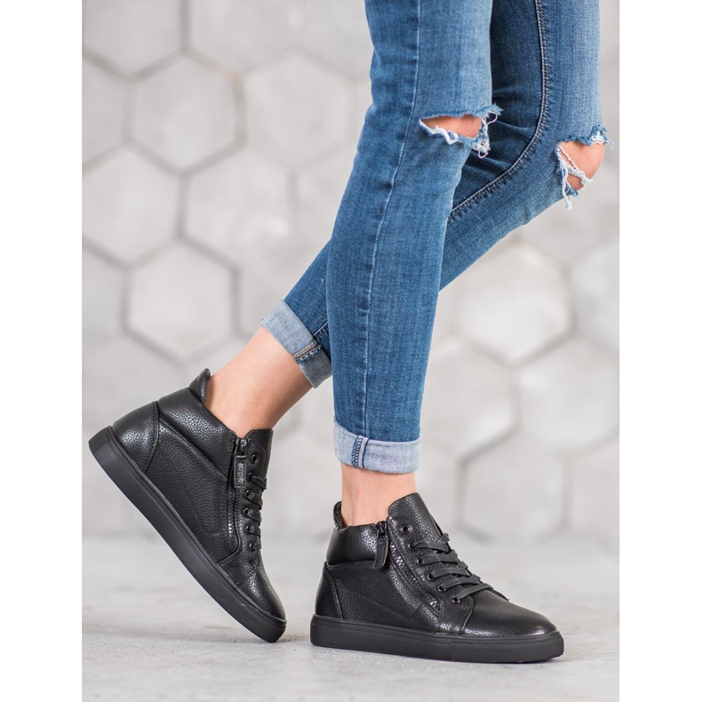 Sergio Leone Baskets noires sur la plateforme le noir 1 Sergio Leone Baskets noires sur la plateforme le noir 1