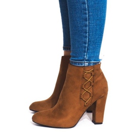 Bottines En Daim Sur Un Poteau BS063 Camel brun 2