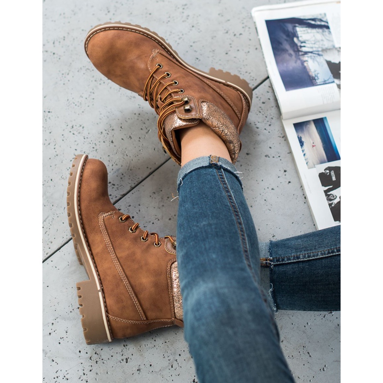 SDS Trappeurs de chameaux brun 2 SDS Trappeurs de chameaux brun 2