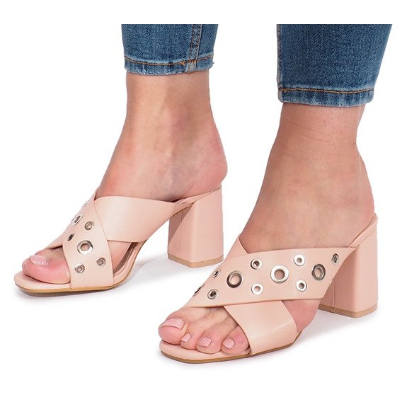 Chaussons roses à talons Make A Move 1