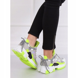 LA67P Baskets vertes multicolore 1