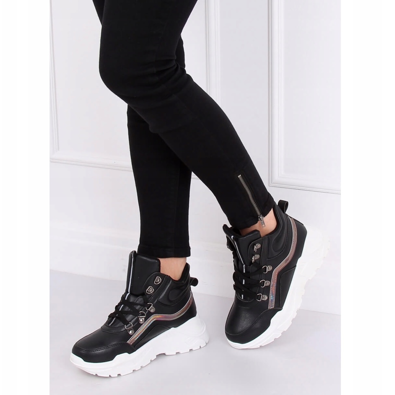 Chaussures de sport montantes noires RB-3348 Noir 1