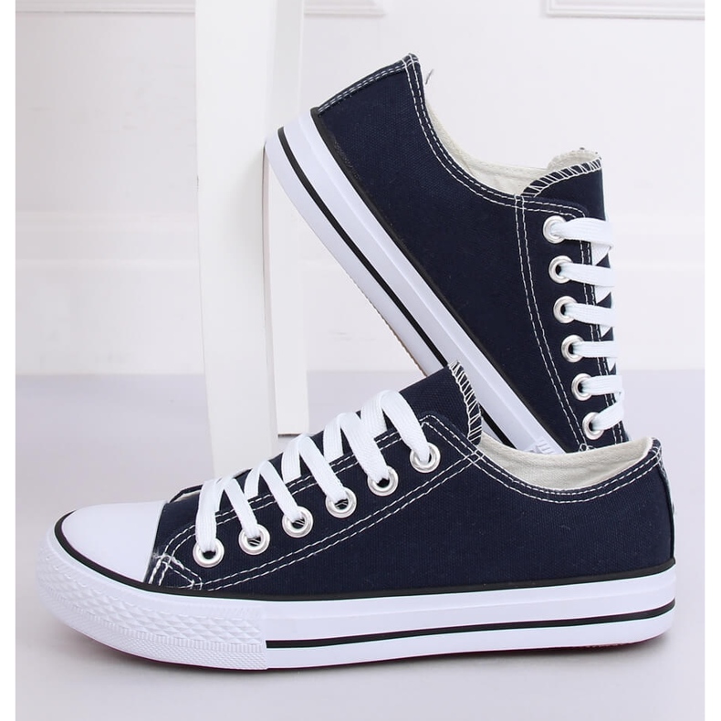 Baskets classiques pour femmes bleu marine 7050Y Dk Blue 2 Baskets classiques pour femmes bleu marine 7050Y Dk Blue 2