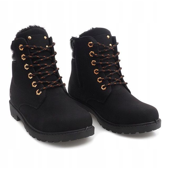 Bottes en bois isolées BED01 Noir le noir 1