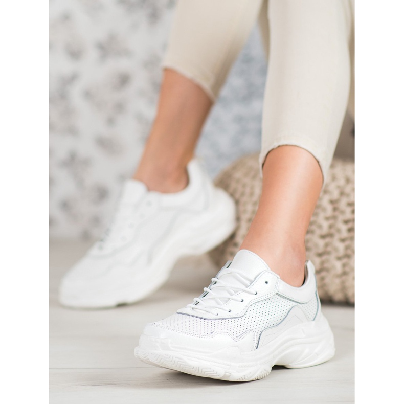 Goodin Baskets en cuir blanches 1