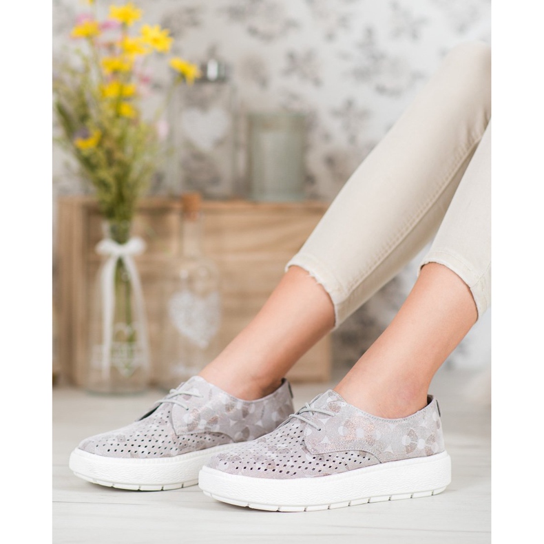 Goodin Chaussures en cuir léger brun 1