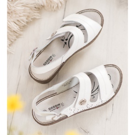 Goodin Sandales compensées en cuir blanc 2