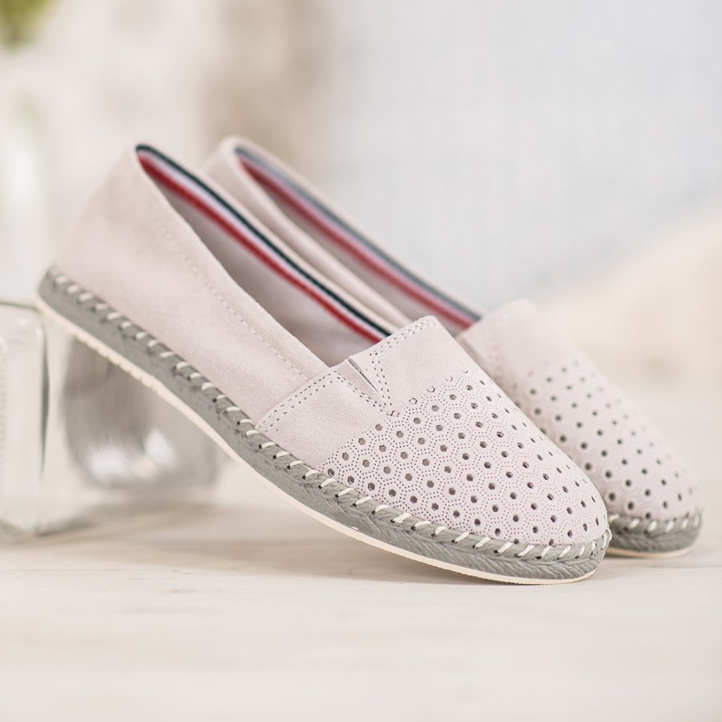 Goodin Ballerine En Cuir Ajouré gris 2