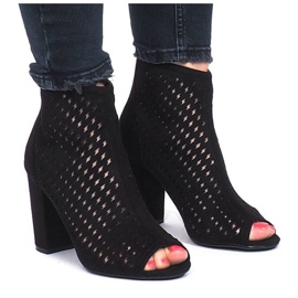 Bottines noires ajourées Suzanne le noir 3