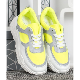 SHELOVET Baskets élégantes blanche jaune 1