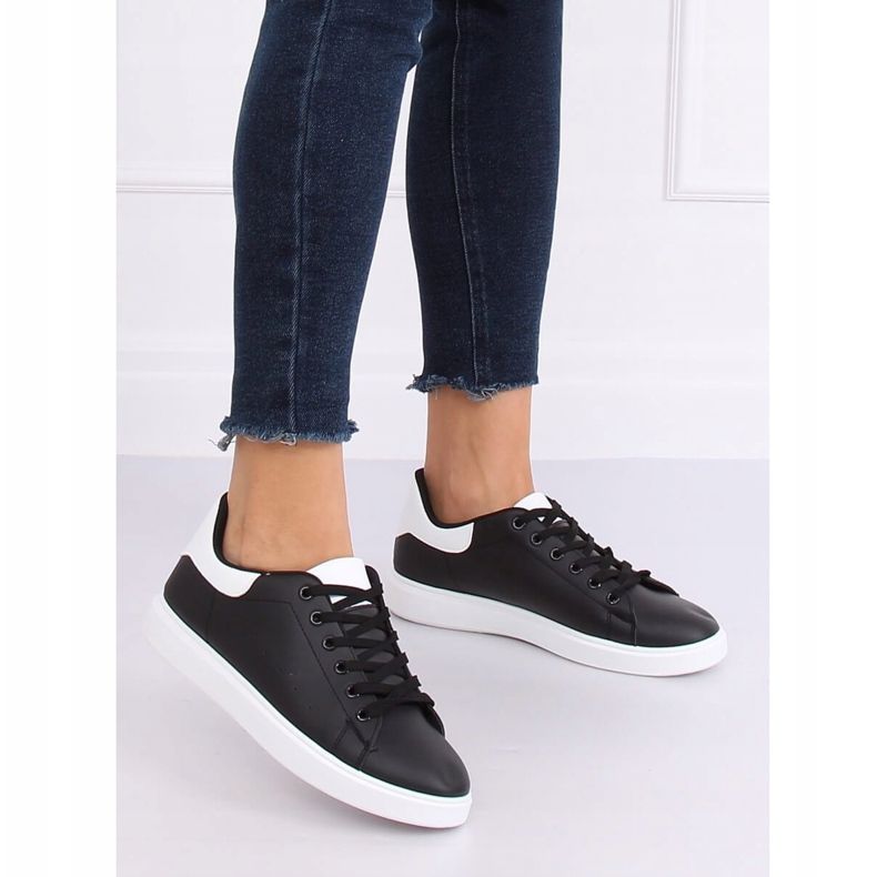 Baskets femme noires LA85P All Black blanche le noir 1