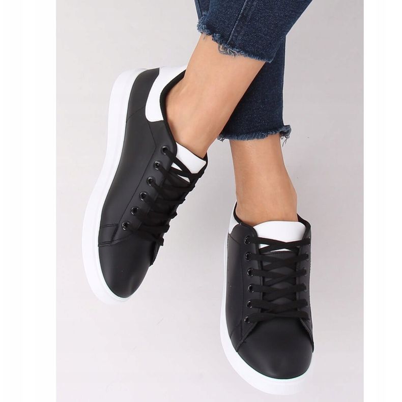 Baskets femme noires LA85P All Black blanc 2