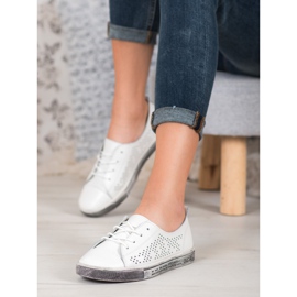 Goodin Baskets blanches ajourées 1