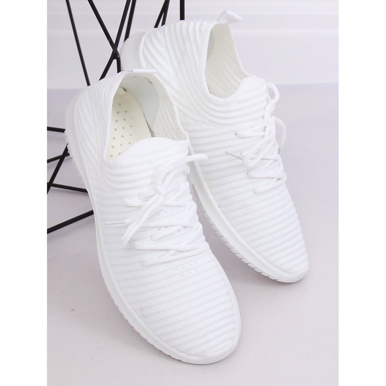 Chaussures de sport blanches 7759-Y Blanc 2