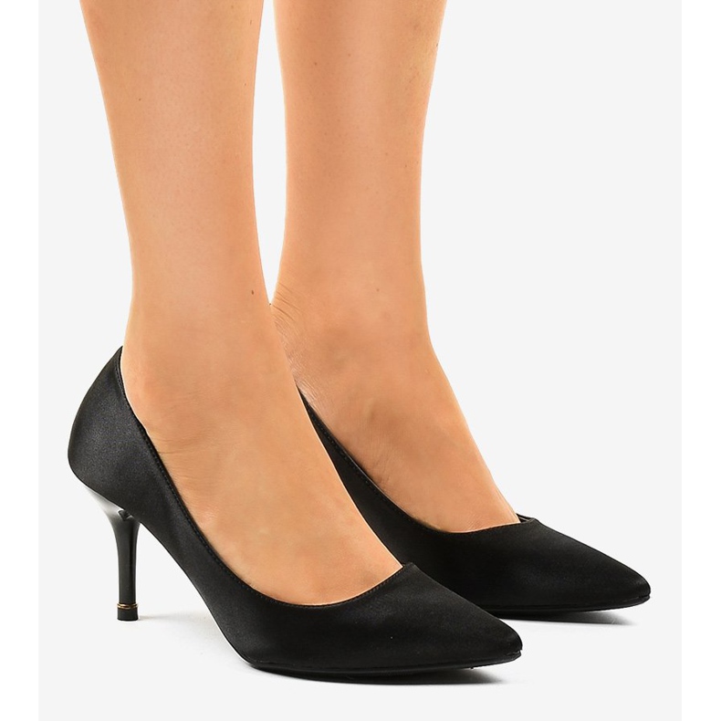 Escarpins noirs à talons bas 1756-255 1