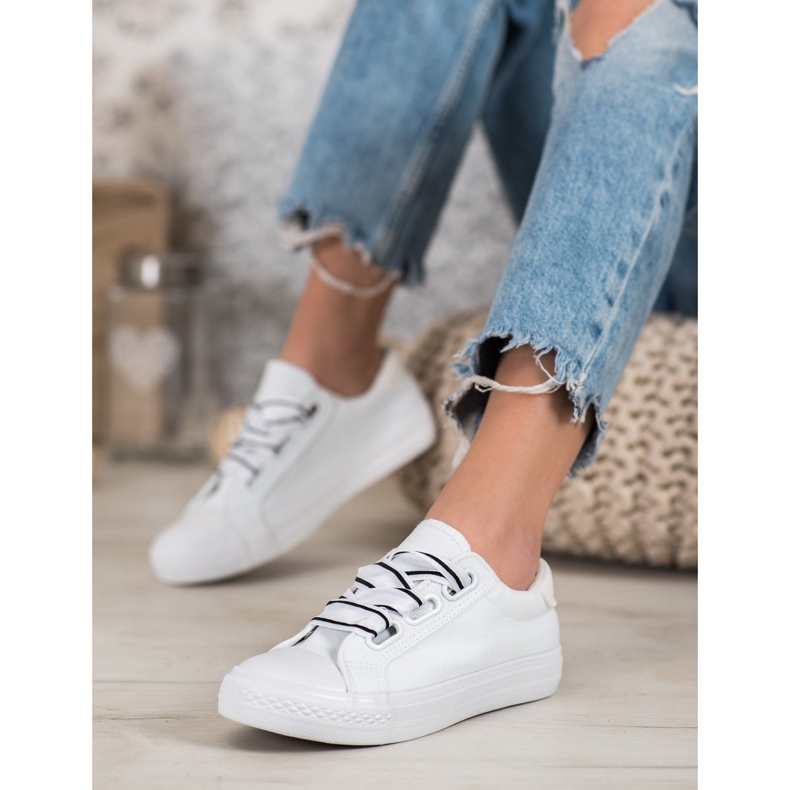 SHELOVET Baskets confortables en textile blanc 1
