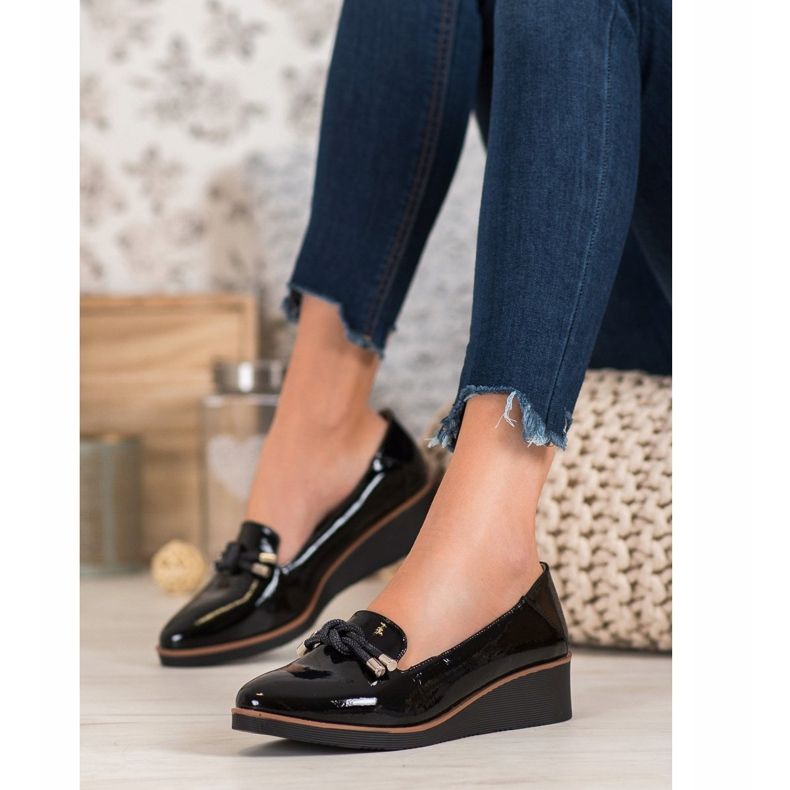 Black Lords sur le coin VINCEZA le noir 2 Black Lords sur le coin VINCEZA le noir 2