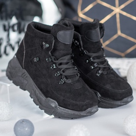 Queentina Baskets en daim le noir 4