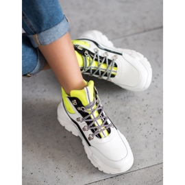 Ideal Shoes Bottes de mode blanche multicolore jaune 3