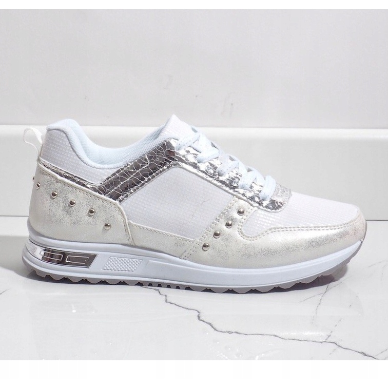 Chaussures de sport blanches, baskets X78 2 Chaussures de sport blanches, baskets X78 2