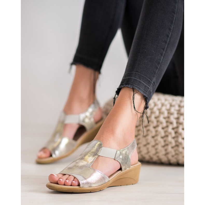 Evento Sandales en cuir dorées d'or 1 Evento Sandales en cuir dorées d'or 1