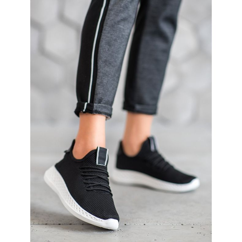 SHELOVET Chaussures de sport avec maille le noir 1