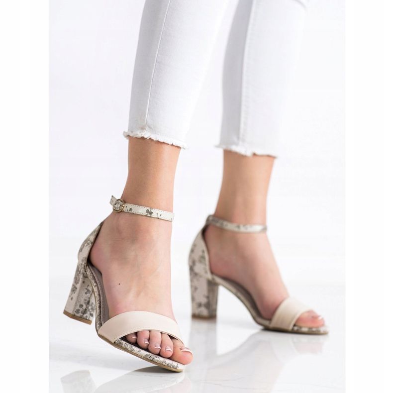 Goodin Sandales élégantes avec dentelle brun 1