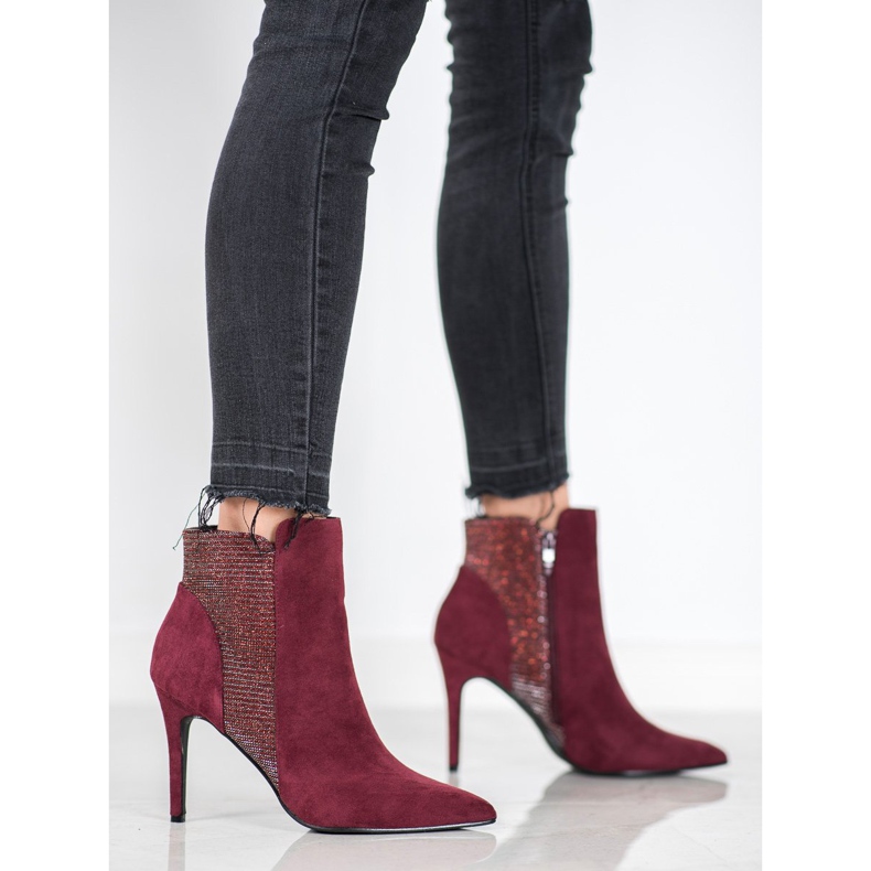 SHELOVET Bottines en daim sur un talon haut rouge 2