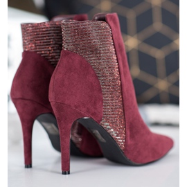 SHELOVET Bottines en daim sur un talon haut rouge 3